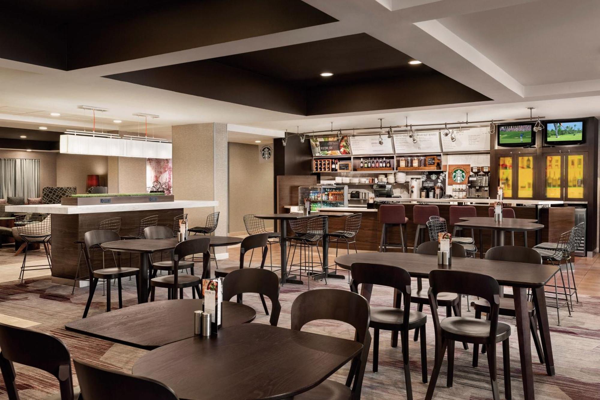 Courtyard By Marriott Topeka Ngoại thất bức ảnh