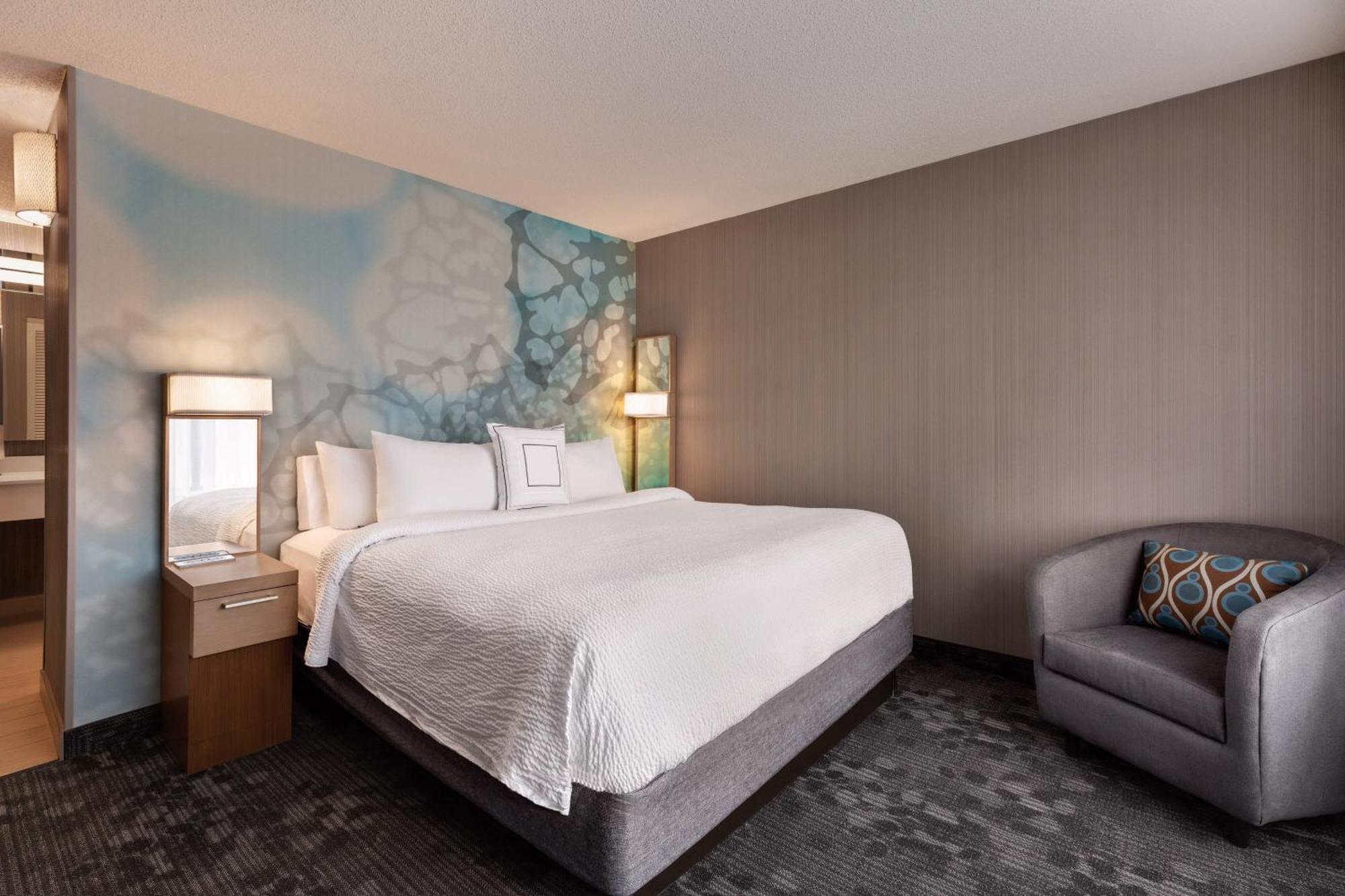 Courtyard By Marriott Topeka Ngoại thất bức ảnh