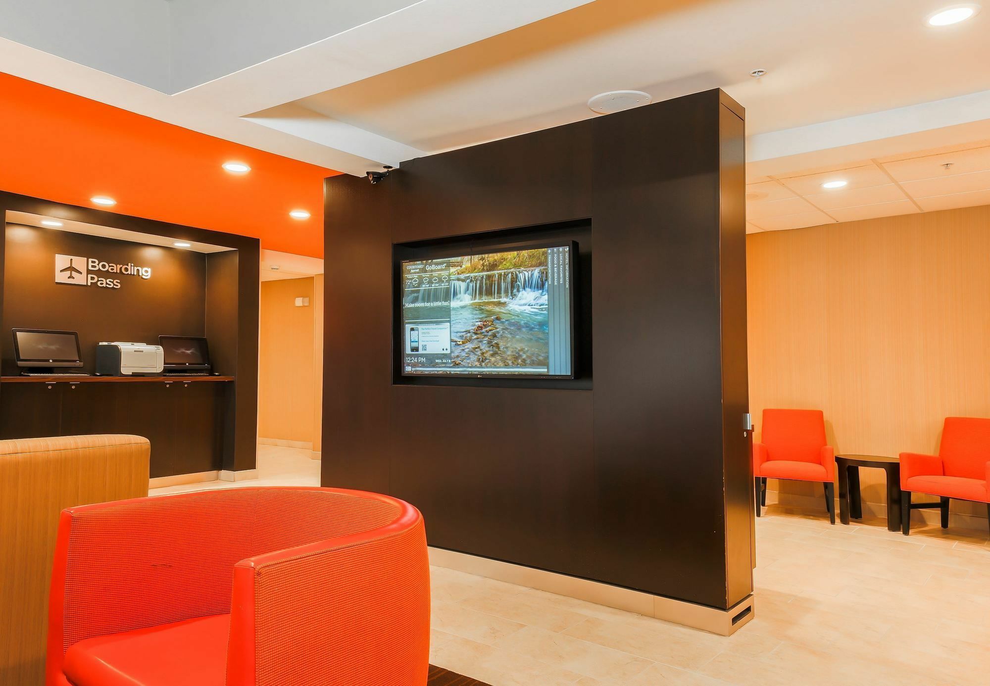 Courtyard By Marriott Topeka Ngoại thất bức ảnh