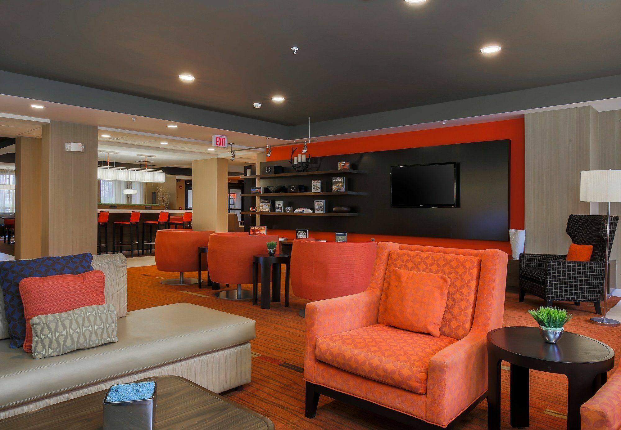 Courtyard By Marriott Topeka Ngoại thất bức ảnh